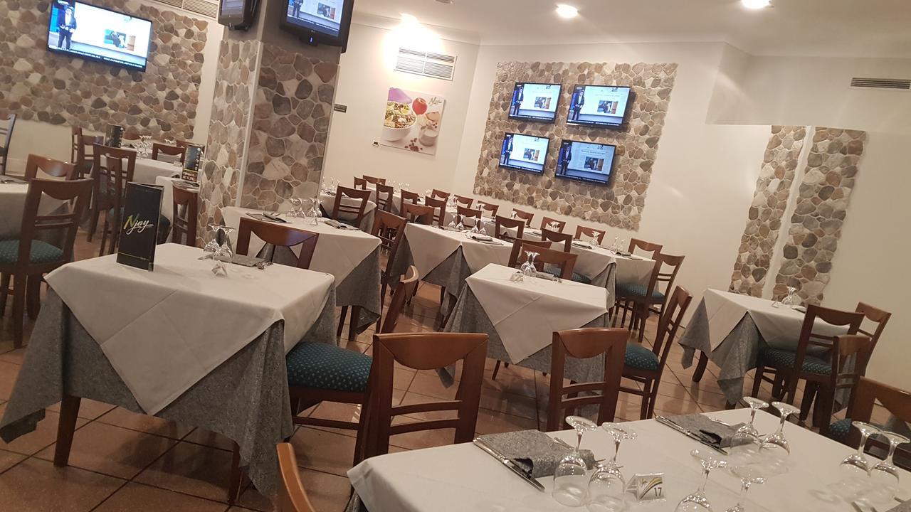 Grand Hotel Lamezia ลาเมเซ แตร์เม ภายนอก รูปภาพ